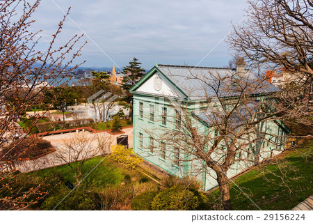 building in motomachi park, hakodate 首頁 照片 人物 男女 日本人