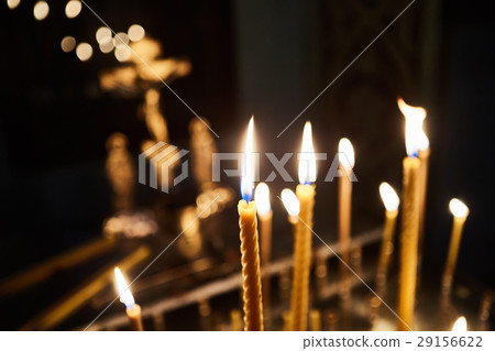 candles in orthodox church 29156622