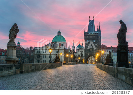 Sunset at Charlze bridge in Prague 29158387