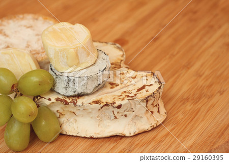 Camembert cheese Camembert cheese 29160395