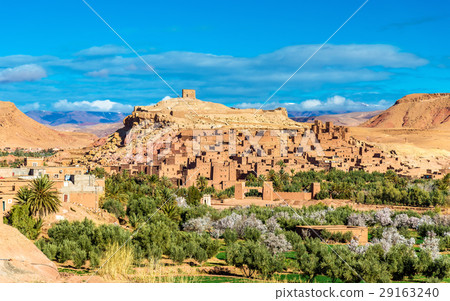 Panoramic view of Ait Benhaddou, a UNESCO world Panoramic view of Ait Benhaddou, a UNESCO world 29163240