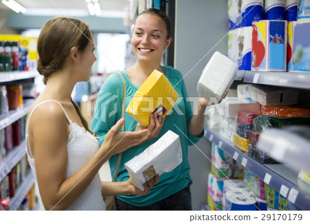 Women buying napkins for kitchen 29170179