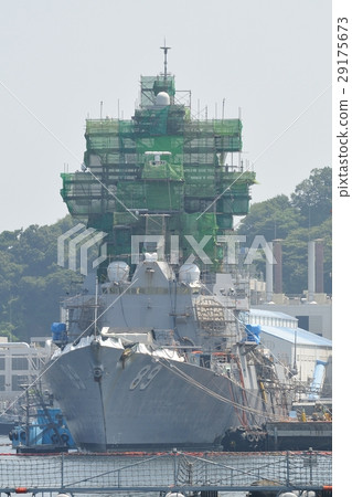 Missile destroyer Mustin 29175673