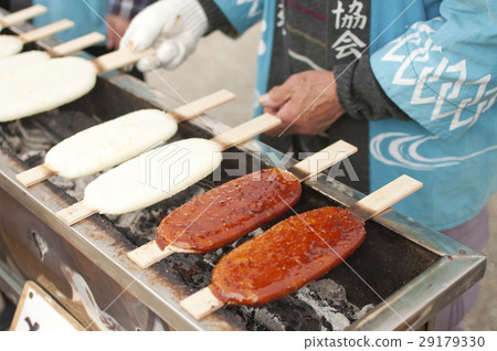 Gojira Mochi 29179330