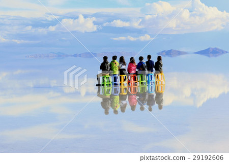 Uyuni salt lake   29192606