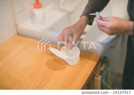 Cleaning Agents, senior, denture 29197917