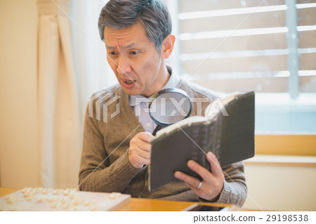 senior, shogi, practicing 29198538