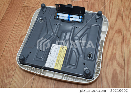 Leaked battery Leaked battery 29210602