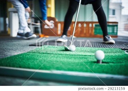 學習高爾夫的女孩 29213159