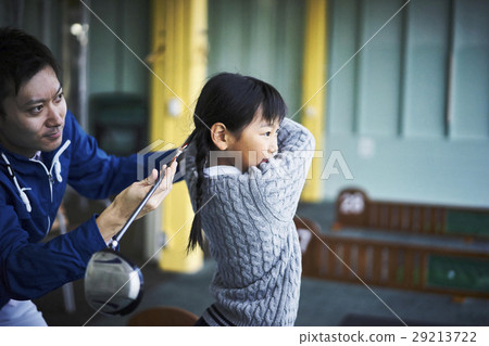 學習高爾夫的女孩 29213722