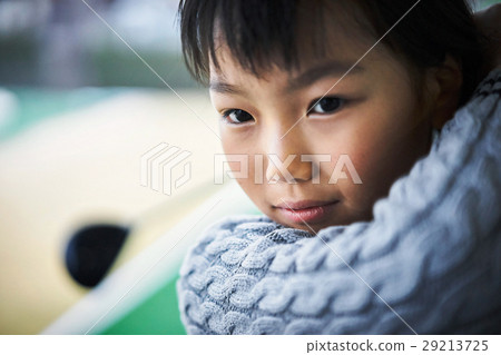 Girls practicing golf Girls practicing golf 29213725