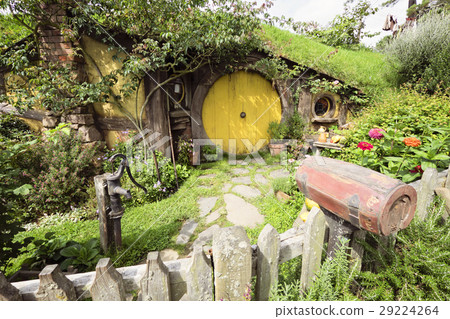 Hobbiton Village - The movie site Hobbiton Village - The movie site 29224264