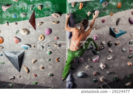 man exercise bouldering and climbing indoor 29224477