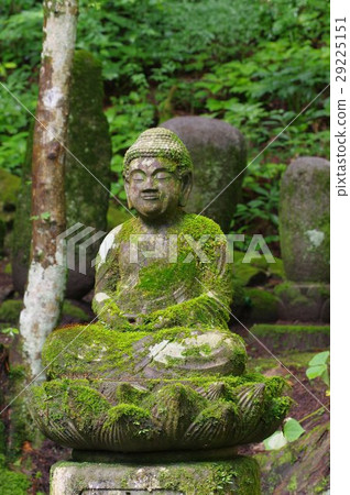 Shinshu的文化遺產(Komagane shi Koen Maesa)的Sadaharu Moriya Sadaharu的石佛阿彌陀佛像 Shinshu的文化遺產(Komagane shi Koen Maesa)的Sadaharu Moriya Sadaharu的石佛阿彌陀佛像 29225151