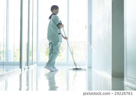 Cleaning staff 29226761
