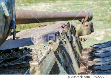 Battle tank in moor 29227299
