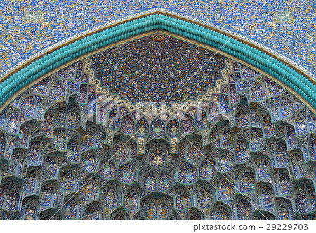 Details of Sheikh Lotfollah Mosque in Isfahan,Iran 29229703