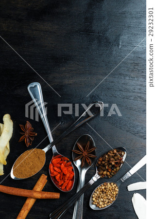 Spices and herbs Spices and herbs 29232301