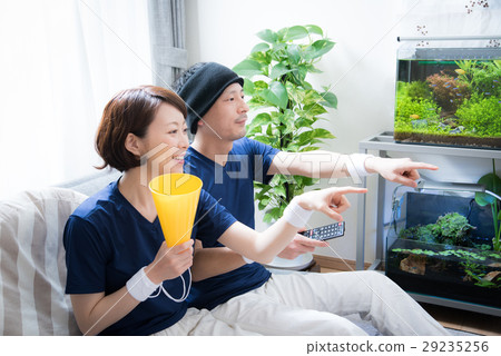 Sports watching couple Sports watching couple 29235256