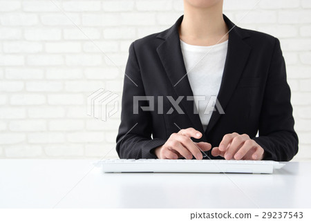Business image - female success 29237543