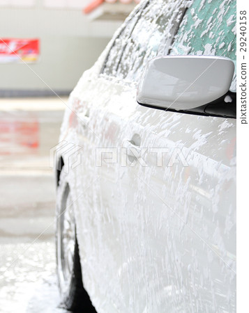 Door mirror car wash image Door mirror car wash image 29240158