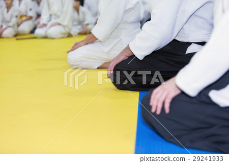 People in kimono and hakama sitting on tatami on People in kimono and hakama sitting on tatami on 29241933