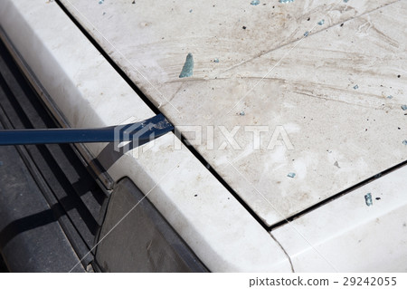 law enforcement lift car bonnet to search evidence 29242055