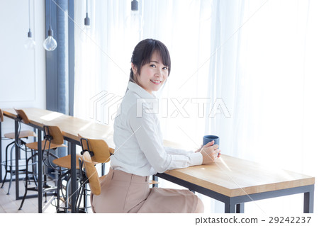 女咖啡館 女咖啡館 29242237