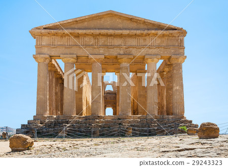 back side of Tempio della Concordia in Agrigento 29243323