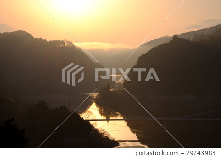 Asahi in the Tsukigase Valley (Tsugase, Nara City) 29243983