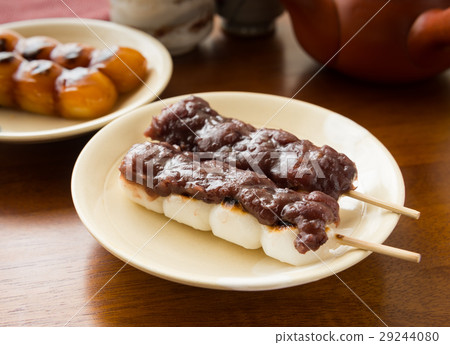 Kushi餃子日本甜點Mitarashi餃子豆糖果Shaburo點心傳統食物甜餃子 29244080