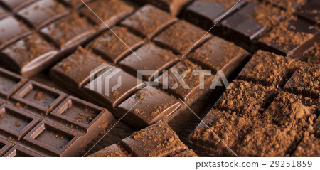 Dark homemade chocolate bars and cocoa pod Dark homemade chocolate bars and cocoa pod 29251859