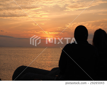 我看日落海灘的日落 我看日落海灘的日落 29265043