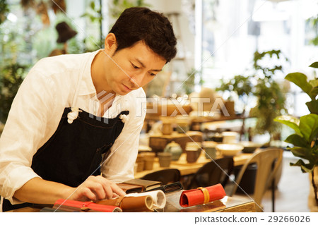 Clerk Salesperson male staff miscellaneous goods select shop photography cooperation: TENOHA DAIKANYAMA 29266026