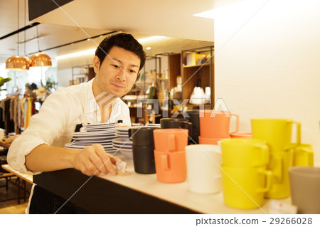 Clerk Salesperson male staff miscellaneous goods select shop photography cooperation: TENOHA DAIKANYAMA 29266028