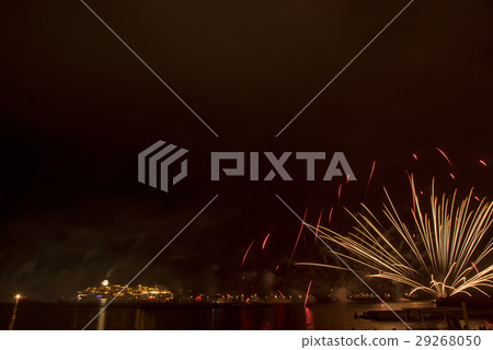 [Ito City, Shizuoka Prefecture] Anjin Festival Sea Fireworks Festival 29268050