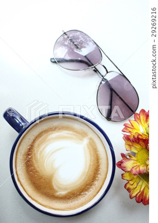 Latte art coffee 29269216