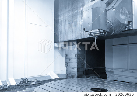 The large five axis CNC machine 29269639