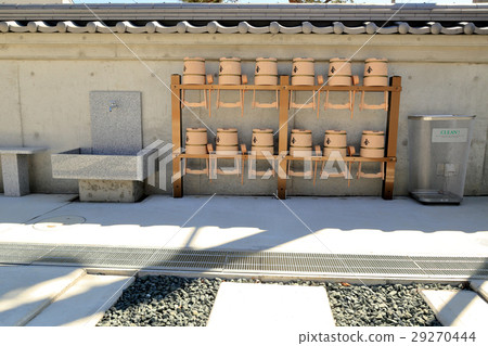 Temple tomb Obon tray visit 29270444