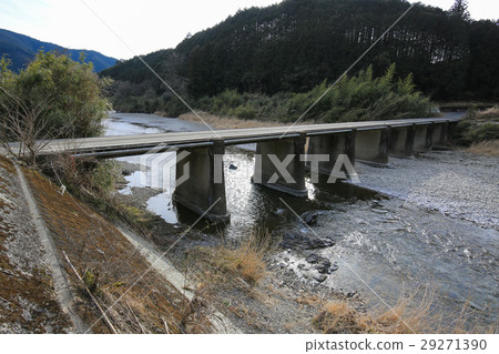 高知縣Nakatosa鎮長野定居橋 高知縣Nakatosa鎮長野定居橋 29271390
