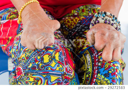 closeup female asian hands of old woman closeup female asian hands of old woman 29272583