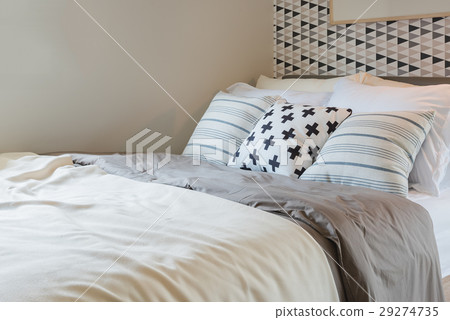 black and white pillows color set on bed black and white pillows color set on bed 29274735
