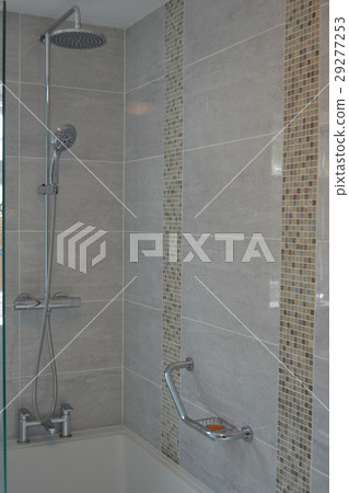 Bathroom Bathroom 29277253