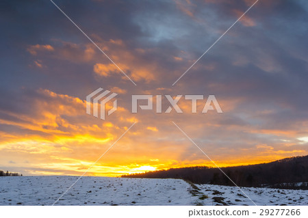 Beautiful winter landscape in the mountains Beautiful winter landscape in the mountains 29277266