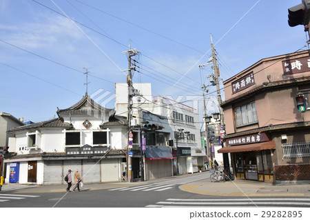 [大阪]岸和田站前的購物街的風景 29282895