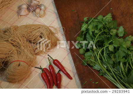 大腸麵線 29283941