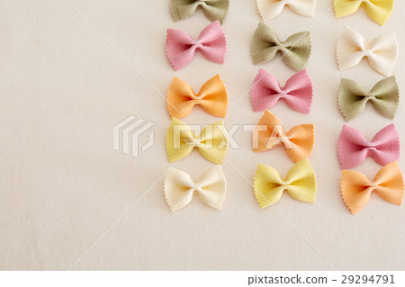 Colorful Falfarre 29294791