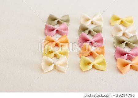 多彩的法爾弗爾 29294796