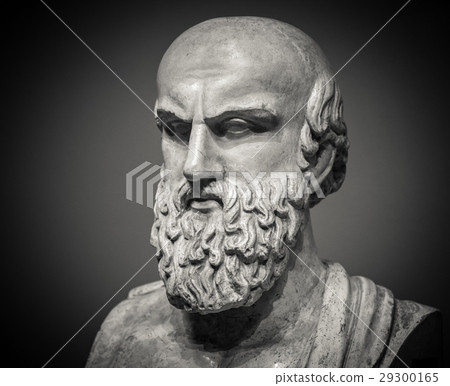 Head and shoulders detail of the ancient sculpture 29300165