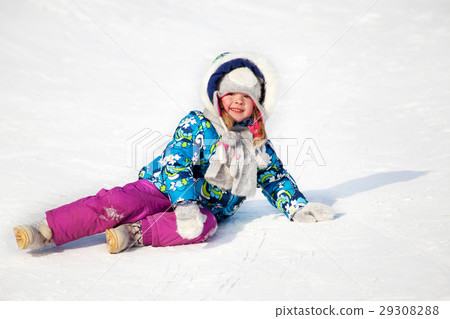 Winter activity 29308288